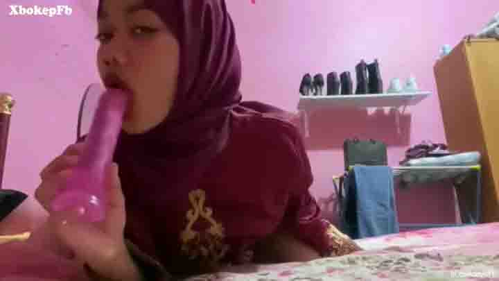 Bokep Jilbab Smp Asik Jilatin Dildo Panjan