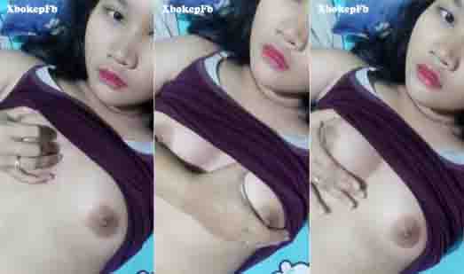 bokep top info della pamer susu buat pacar