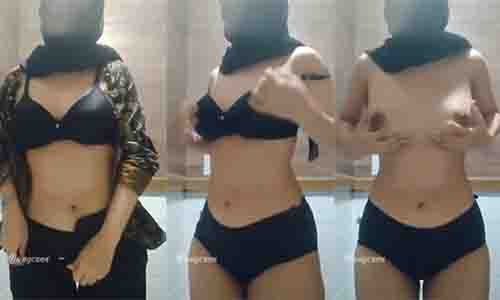 Bokep Pap Toket Ayang Seorang Teller Bank