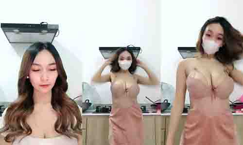 Bokep ULya Lysa Tobrut LiveShow Bugil