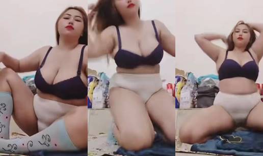 Bokep Janda Pirang Pamerin Body Bohay Semok