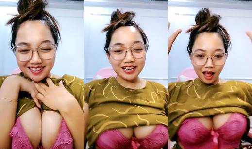 Bokep Mahasiswi Kacamata Toge Bulat Live