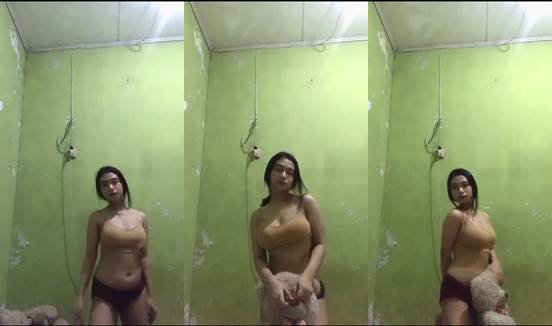 Bokep Dikosan Abg Pamerin Body Semok