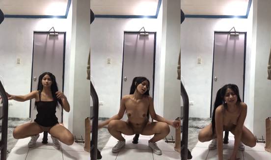 Bokep cindo colmek wot dildo hitam jumbo